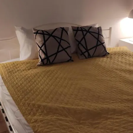 Be My Guest - Marszalkowska - Center Of Subway Wi-fi