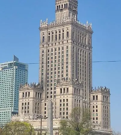 Be My Guest - Marszalkowska - Center Of Subway Wi-fi Varsovie