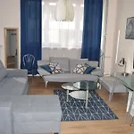 Be My Guest - Marszalkowska - Center Of Subway Wi-fi *