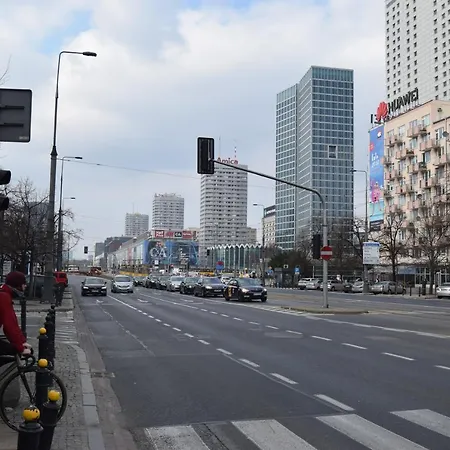 Be My Guest - Marszalkowska - Center Of Subway Wi-fi דירה ורשה