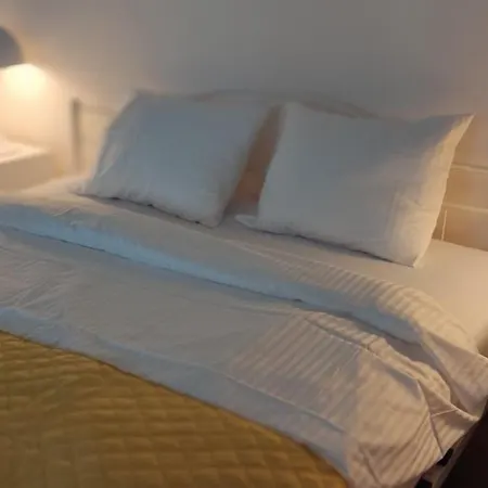 Be My Guest - Marszalkowska - Center Of Subway Wi-fi * Warszawa